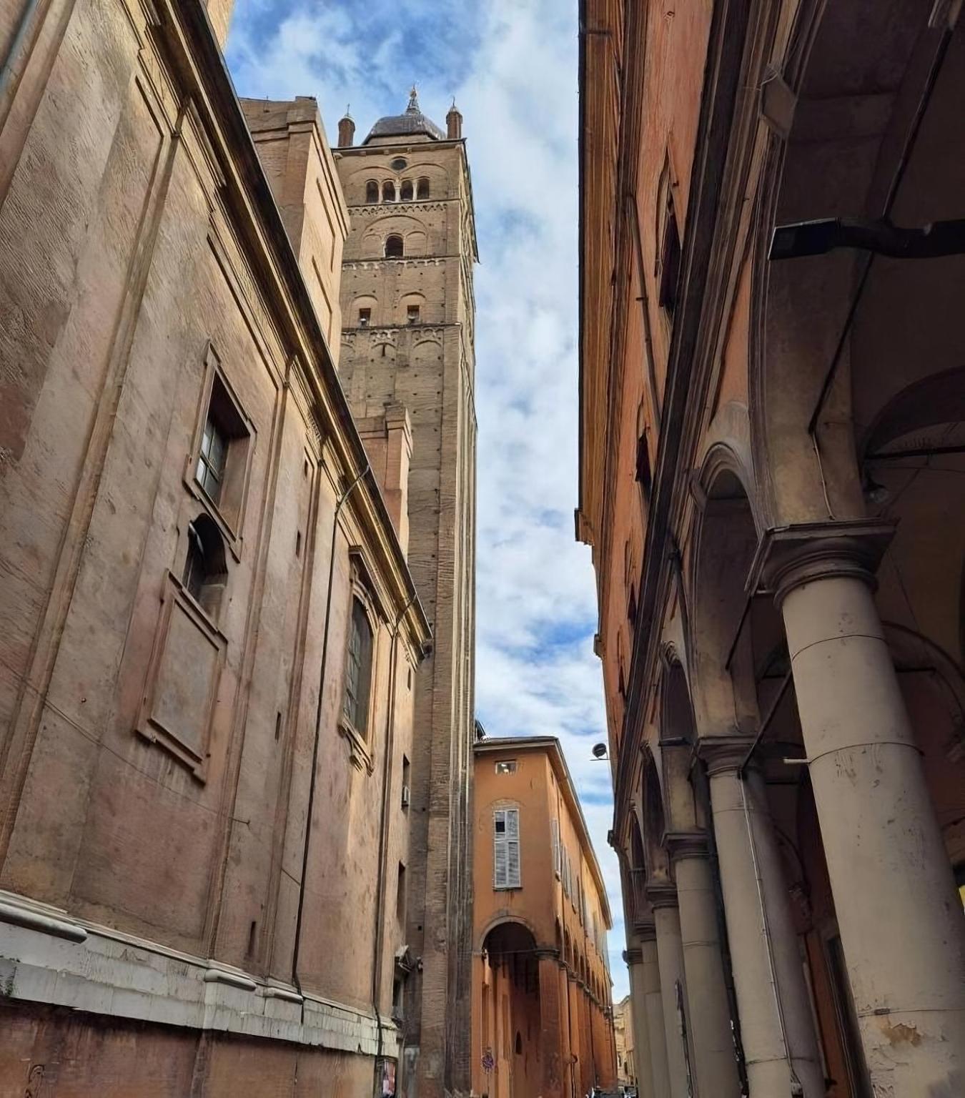 Aviana Suite Bologna Ngoại thất bức ảnh